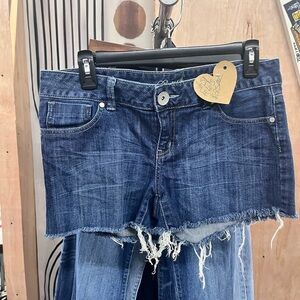Vintage 2000’s Guess Denim Cutoff Shorts